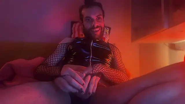 P4RtYBOII92 online show from 12.05.24