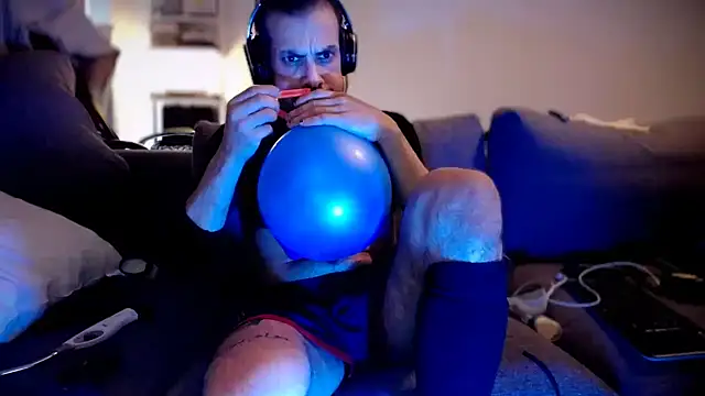 P4RtYBOII92 online show from 10.18.25