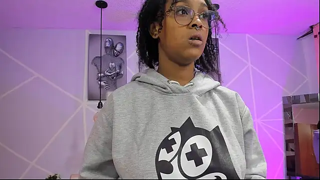 Elith noa online show from 01.13.25