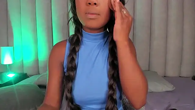 Snapshot of briannajackson_ chatting on 02.18.25 briannajackson  online show from 02.18.25