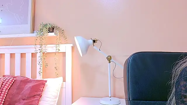 Snapshot of briannajackson_ chatting on 10.04.25 briannajackson  online show from 10.04.25