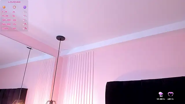 Snapshot of ellen_gracee chatting on 09.23.25 ellen gracee online show from 09.23.25