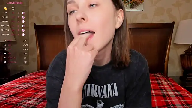 Snapshot of GemmaHanly chatting on 12.13.24 GemmaHanly online show from 12.13.24