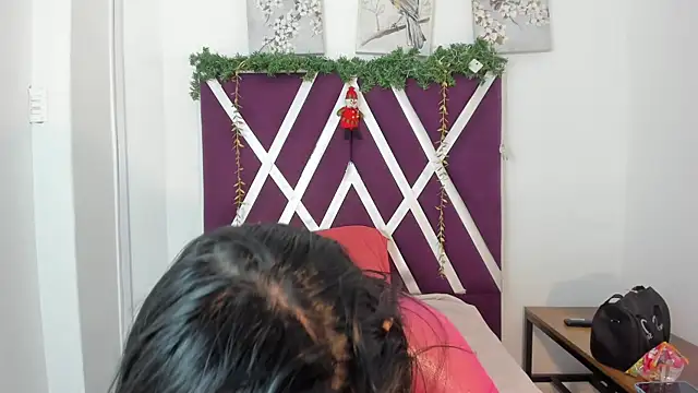  miaquevedo  online show from 11.17.25