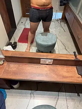 versatile guy01 online show from 12.01.25