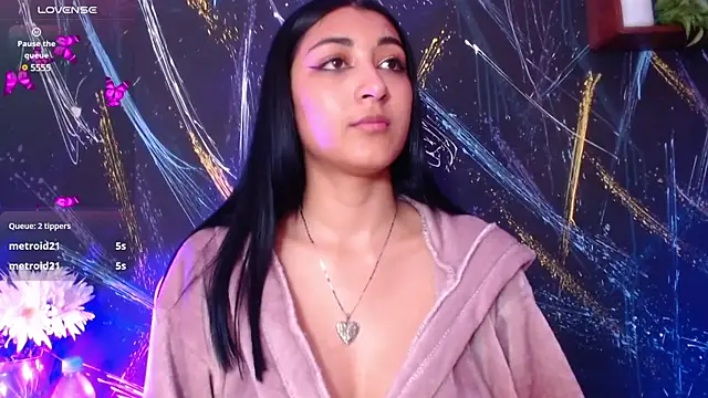 Snapshot of Mariannagp chatting on 12.13.24 Mariannagp online show from 12.13.24