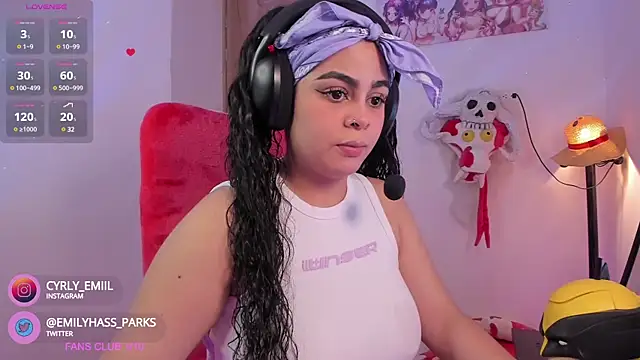 Snapshot of Angels_Emily chatting on 01.03.25 Angels Emily online show from 01.03.25