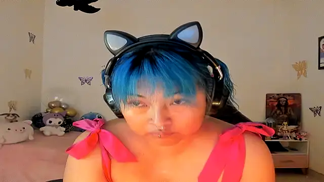 Shaddycute  online show from 09.17.25