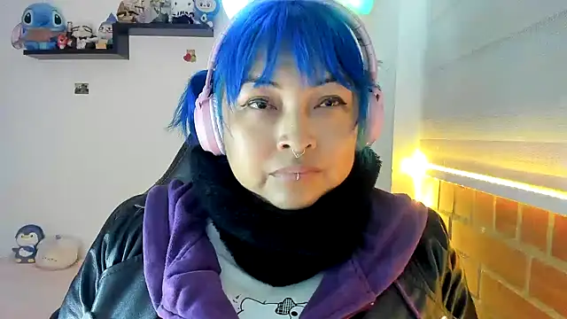 Shaddycute  online show from 11.06.25