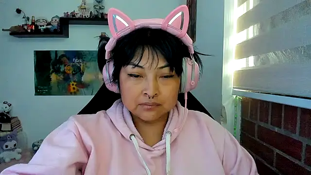 Shaddycute  online show from 03.11.26