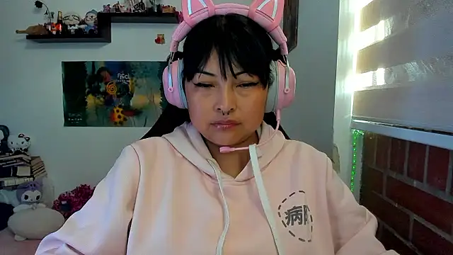 Shaddycute  online show from 03.14.26