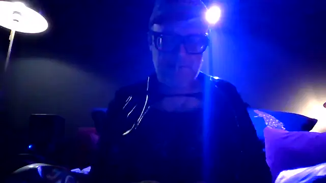 biffboff123 online show from 04.10.26