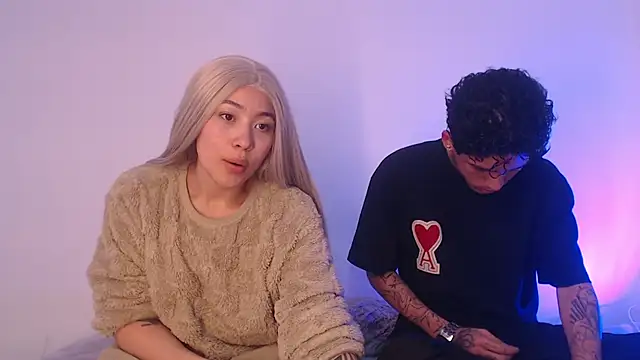 Snapshot of Sebas_And_Mila chatting on 09.19.25 Sebas And Mila online show from 09.19.25