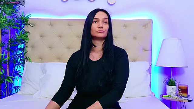 DaliyaArabian online show from 01.28.25