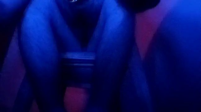 Chatoxxx614 online show from 12.31.24