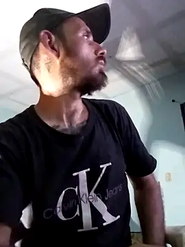 Chatoxxx614 online show from 05.05.26