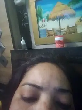 Snapshot of Mona-Singh chatting on 01.30.25 Mona-Singh online show from 01.30.25