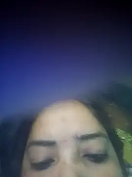 Snapshot of Mona-Singh chatting on 02.17.25 Mona-Singh online show from 02.17.25