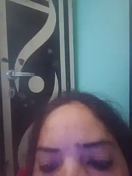 Snapshot of Mona-Singh chatting on 03.02.25 Mona-Singh online show from 03.02.25