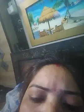 Snapshot of Mona-Singh chatting on 03.08.25 Mona-Singh online show from 03.08.25