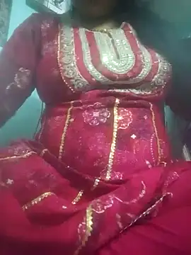 Snapshot of Mona-Singh chatting on 03.12.25 Mona-Singh online show from 03.12.25