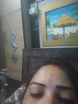 Snapshot of Mona-Singh chatting on 03.22.25 Mona-Singh online show from 03.22.25