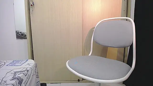 Snapshot of TommyMyler chatting on 12.15.24 TommyMyler online show from 12.15.24