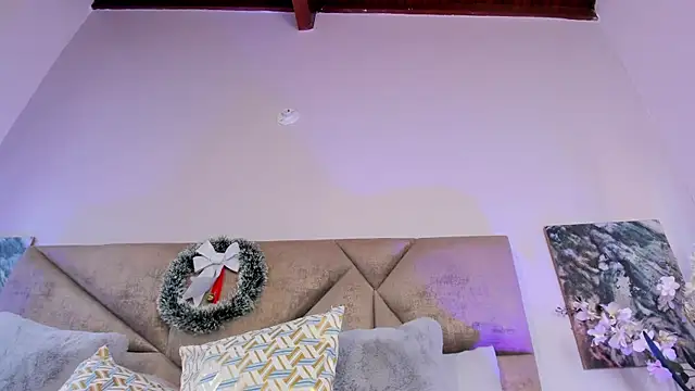 Salomesimos1 online show from 12.22.24