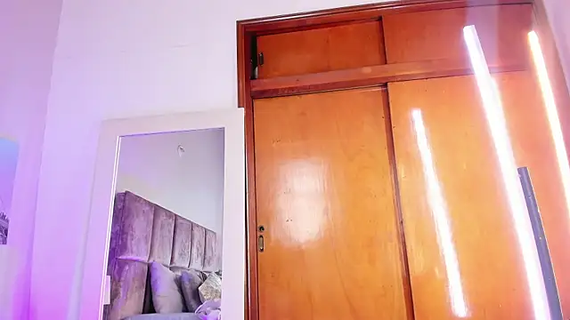 Salomesimos1 online show from 02.14.25