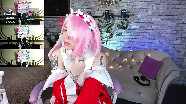 Snapshot of Alex_Howell chatting on 01.18.25 Alex Howell online show from 01.18.25