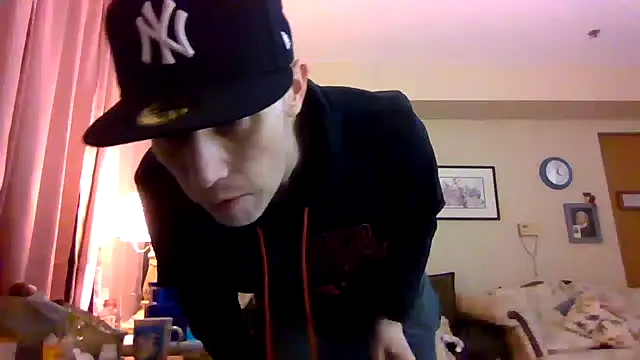 Snapshot of kollzCloudzz chatting on 04.08.26 kollzCloudzz online show from 04.08.26