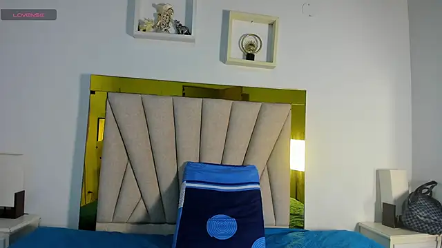 vahiolet fuentes online show from 11.19.25