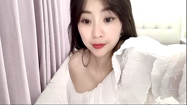 aisha123123 online show from 12.19.24