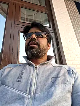 Snapshot of bewolf_17 chatting on 01.10.25 bewolf 17 online show from 01.10.25