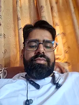 Snapshot of bewolf_17 chatting on 10.06.25 bewolf 17 online show from 10.06.25