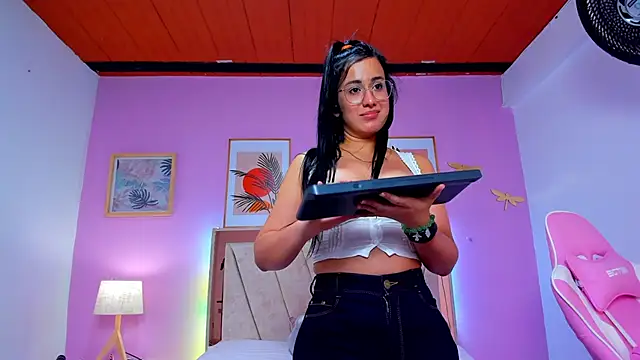 Miia harper  online show from 01.18.25