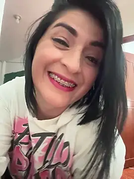 karenlennox1 online show from 03.19.25