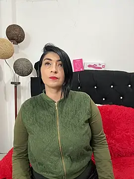 karenlennox1 online show from 12.21.25