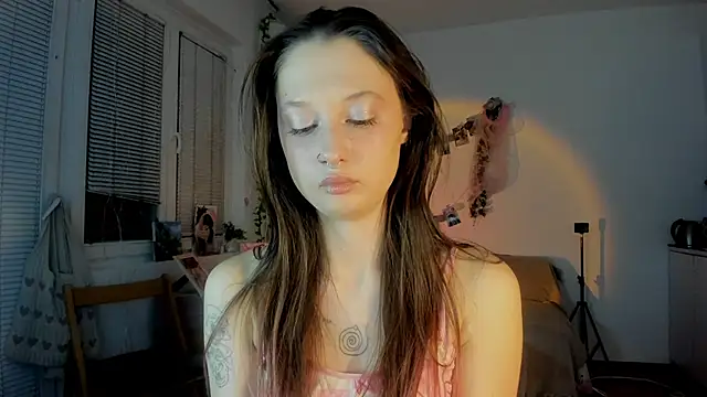 Jenny darling love online show from 03.02.25
