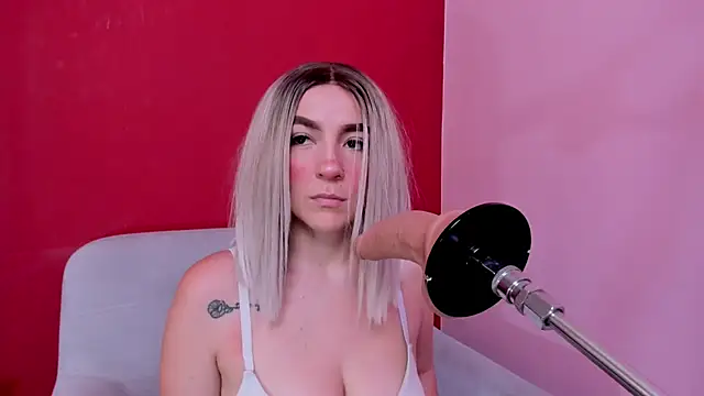 Kate bunny  online show from 02.21.26