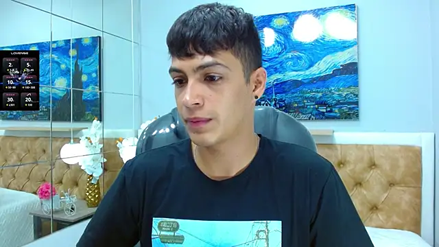 SkinnyBoy  online show from 10.18.25