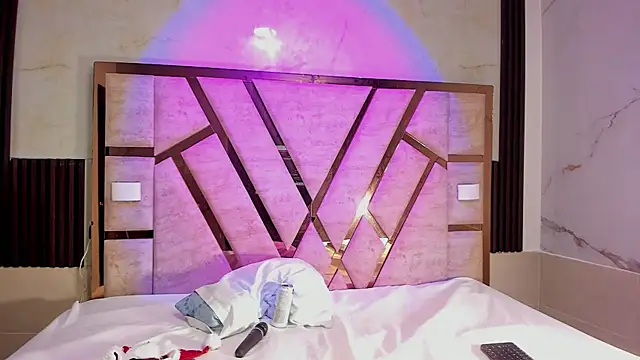 molly sweetee online show from 12.05.25