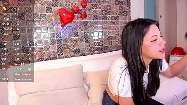 Snapshot of Sophia_wilsonn_ chatting on 02.07.25 Sophia wilsonn  online show from 02.07.25