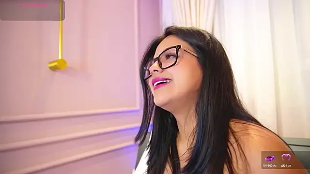 Snapshot of Sophia_wilsonn_ chatting on 09.17.25 Sophia wilsonn  online show from 09.17.25