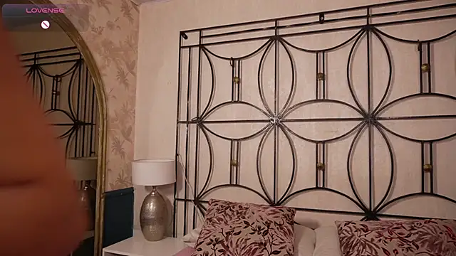 Sophia wilsonn  online show from 01.13.26