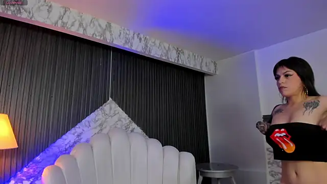 MeganDraco  online show from 12.17.24