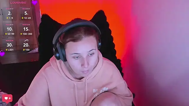 bonnie moon  online show from 02.25.26