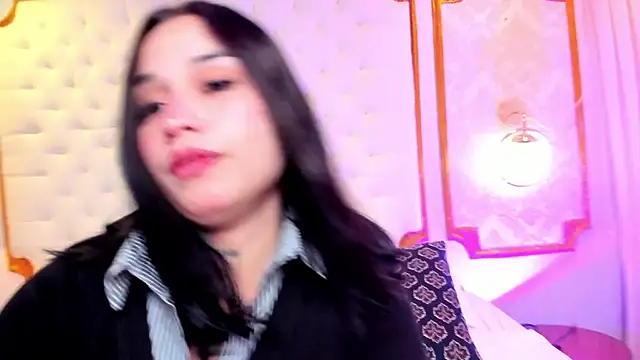 Kayla stern  online show from 01.23.25