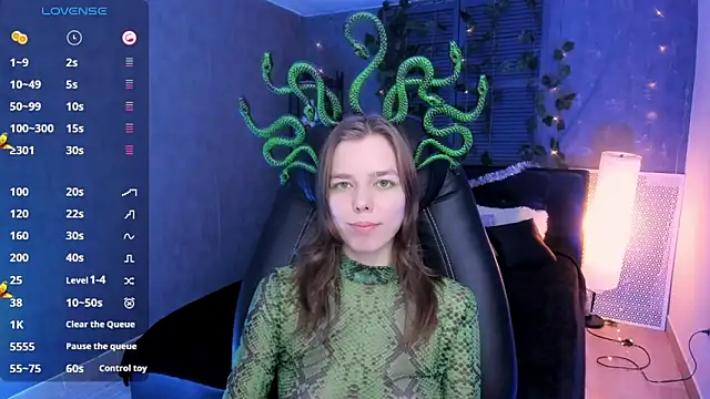 Tina Tayllor online show from 12.27.24