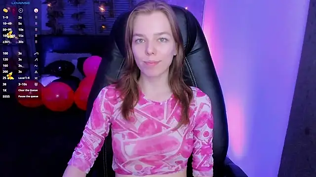 Tina Tayllor online show from 02.25.25